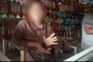 Pedagang Ini Ngaku Oknum Polisi Diduga Ambil Chip, Iptu Lenny Blok WA