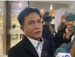 Yusril Minta Penyidik Hentikan Penyidikan Kasus Firli Bahuri 